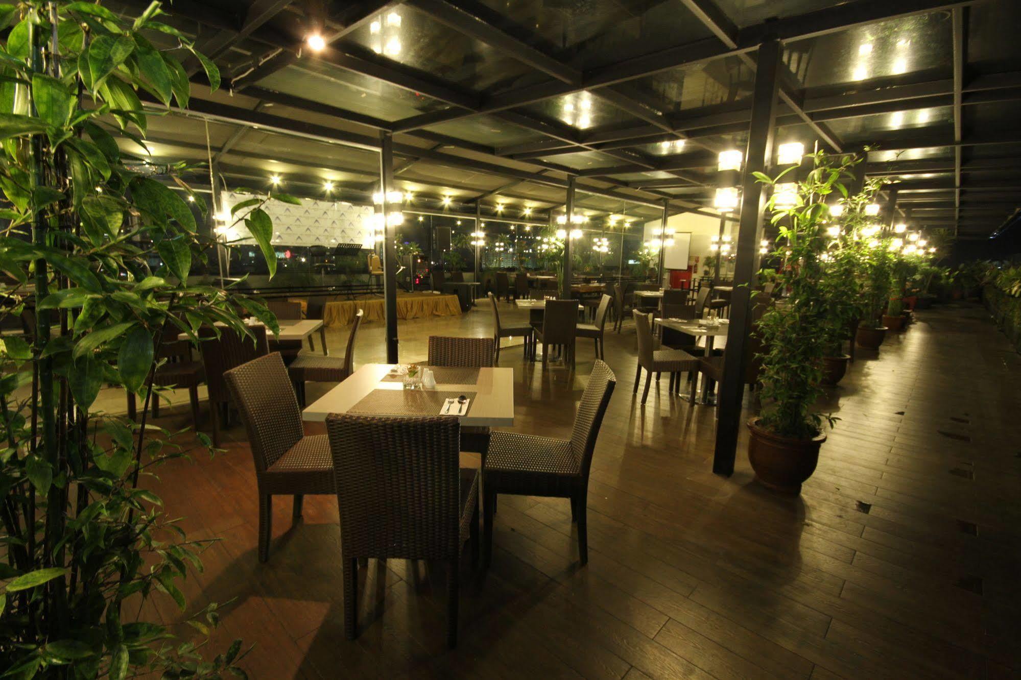 Atlantic City Hotel Bandung Exterior foto