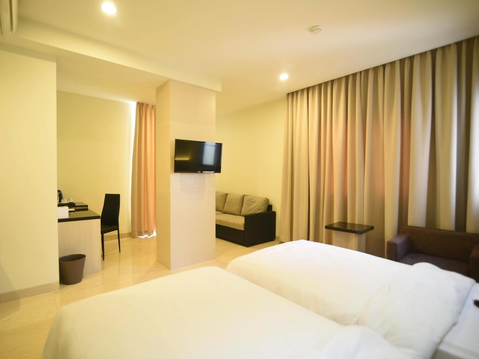 Atlantic City Hotel Bandung Exterior foto